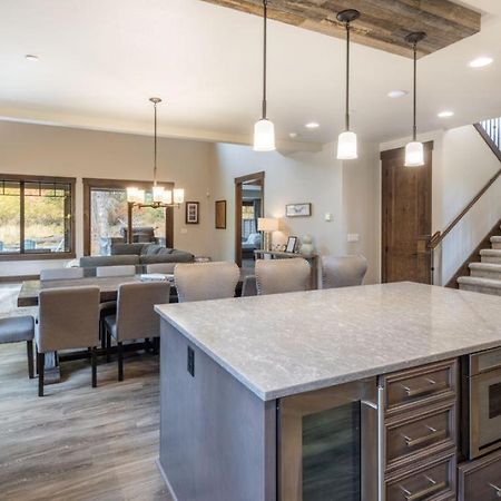 Suncadia 4 Bdrm Home Beautiful Floor To Ceiling Fireplace Cle Elum Ngoại thất bức ảnh