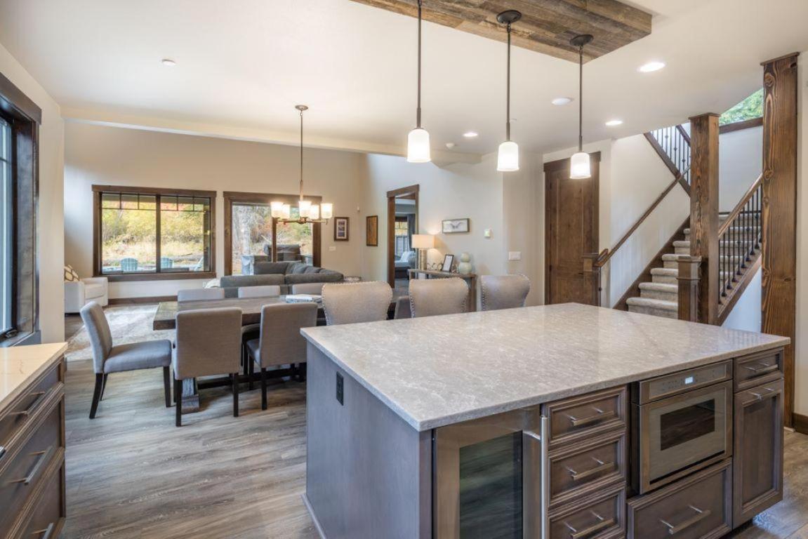Suncadia 4 Bdrm Home Beautiful Floor To Ceiling Fireplace Cle Elum Ngoại thất bức ảnh